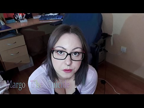 ❤️ Seksuali mergina su akiniais giliai čiulpia dildo į kamerą ☑ Porno fb prie mūsų ❌